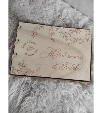 Livre d'or bois Mots d'amour et Tralala