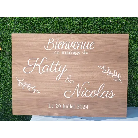 Panneau de Bienvenue Bois Modèle Feuilles